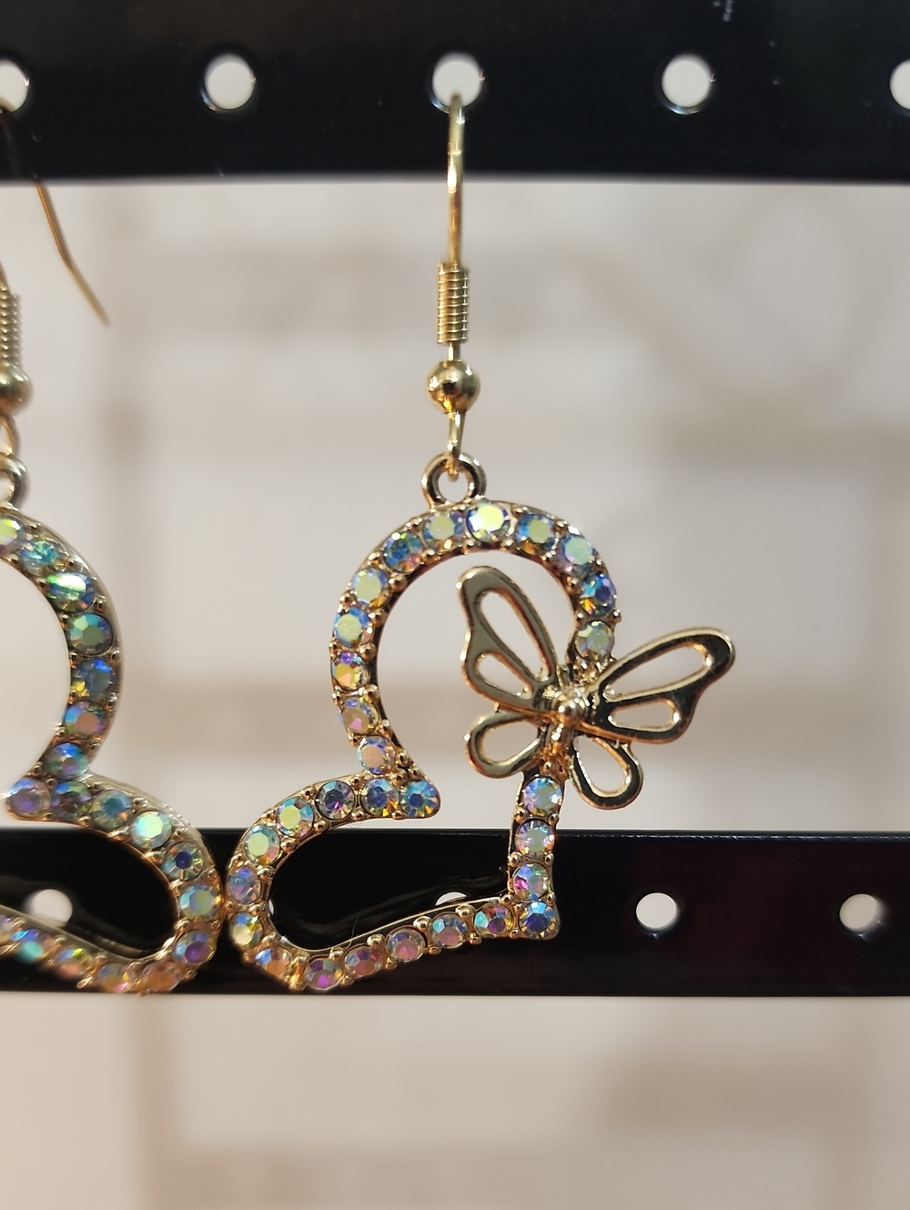 2pcs Rhinestone Heart & Butterfly Decor Earrings Valentines, Mom, Mother, - Picture 3 of 16
